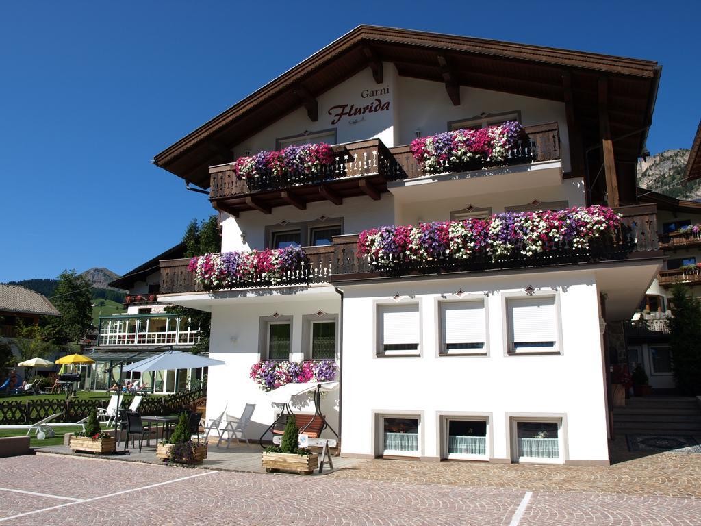セルヴァ・ディ・ヴァル・ガルデーナ Garni Flurida Bed & Breakfast エクステリア 写真
